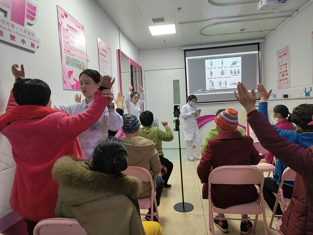 淋巴水肿外阴肿怎样锻炼,淋巴水肿引起腿肿怎么治