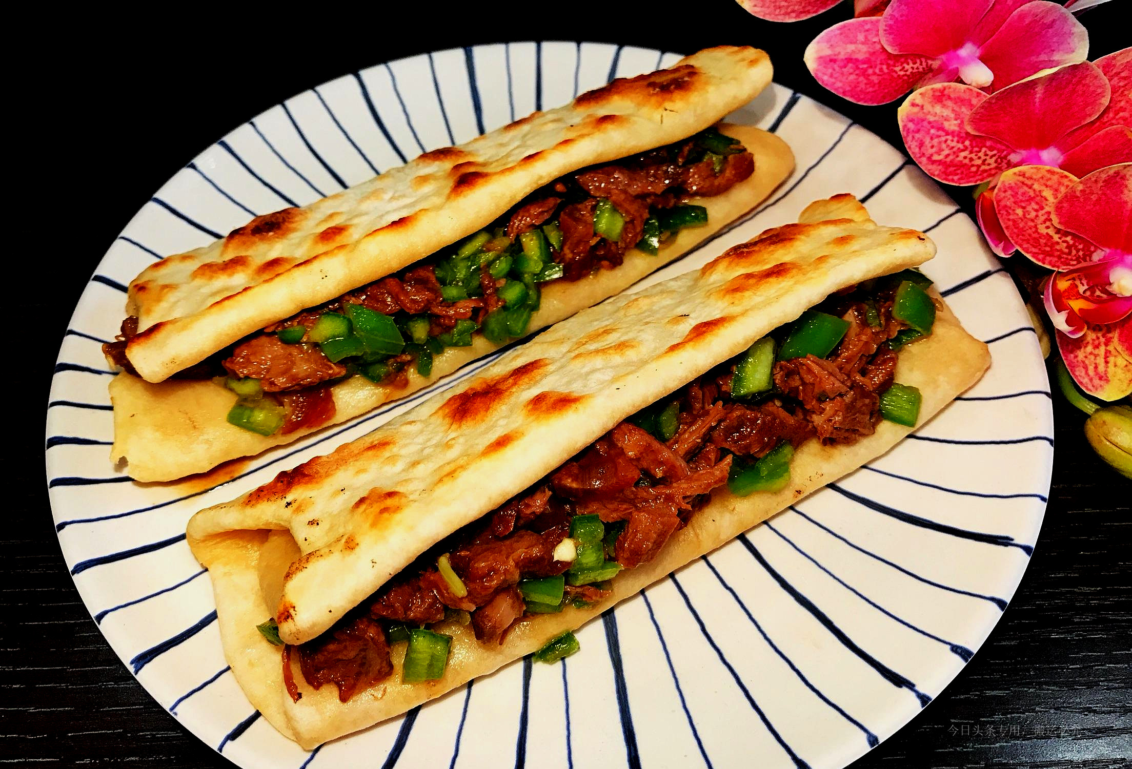 肉夹馍与驴肉火烧有什么区别,驴肉火烧与肉夹馍区别