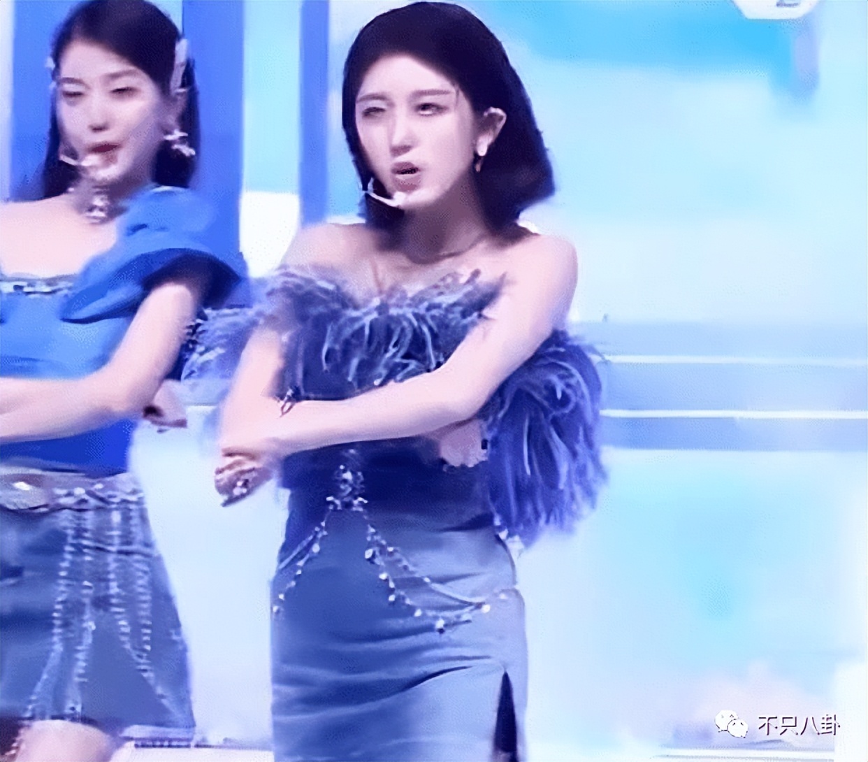 欺负人？给她找到一双合适的高跟鞋很难吗？