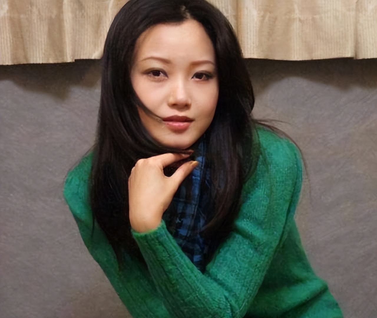 中国第一“裸模”汤加丽：走红后丈夫提出离婚，父亲骂她丢脸！