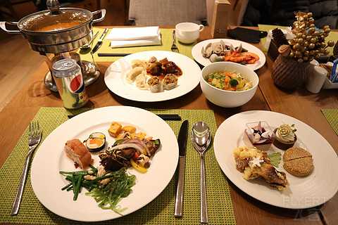 上海波特曼丽思卡尔顿房间视频,上海波特曼丽思卡尔顿酒店7楼