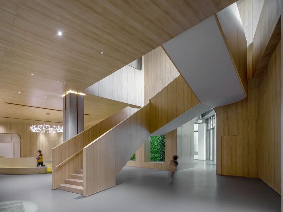 绿野仙踪开启，蒙德斐尔.幼儿园|零壹城市作品