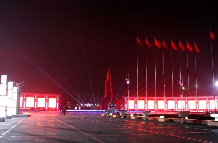 十五的月亮圆又圆中秋月饼香又甜,十五的月亮中秋节