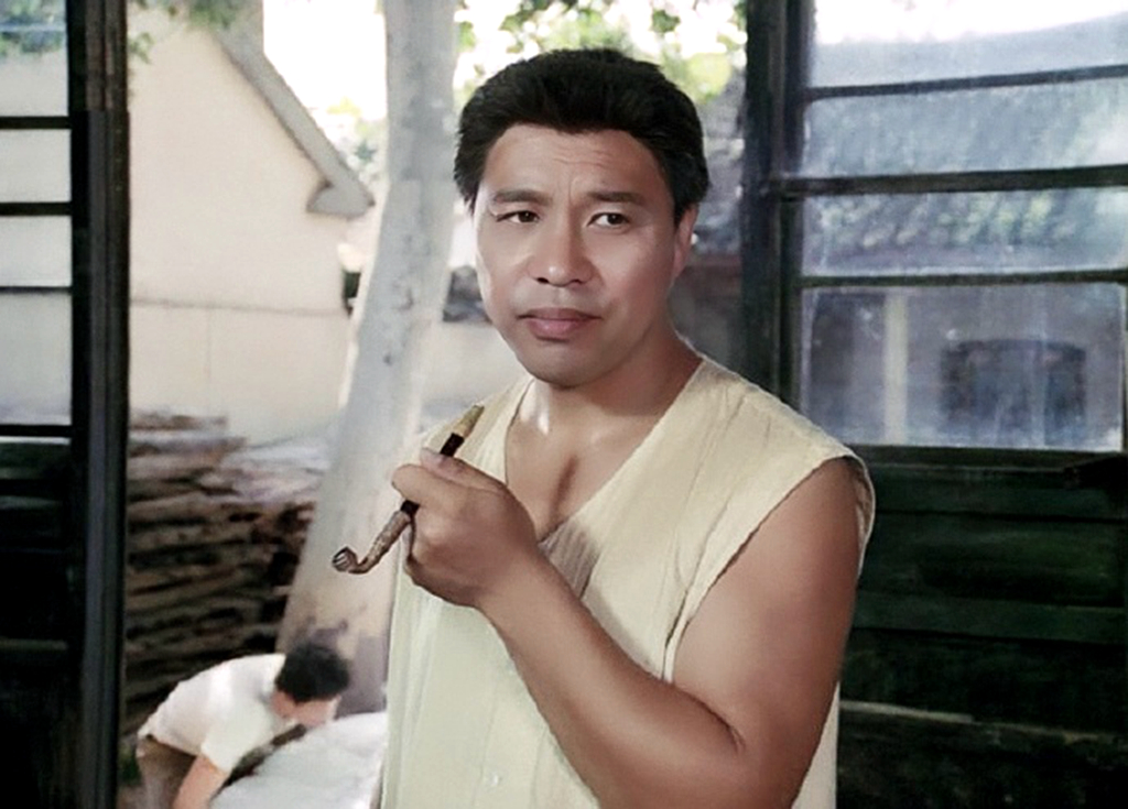 王馥荔主演的咱们的牛百岁片段,梁庆刚和王馥荔做客中央电视台