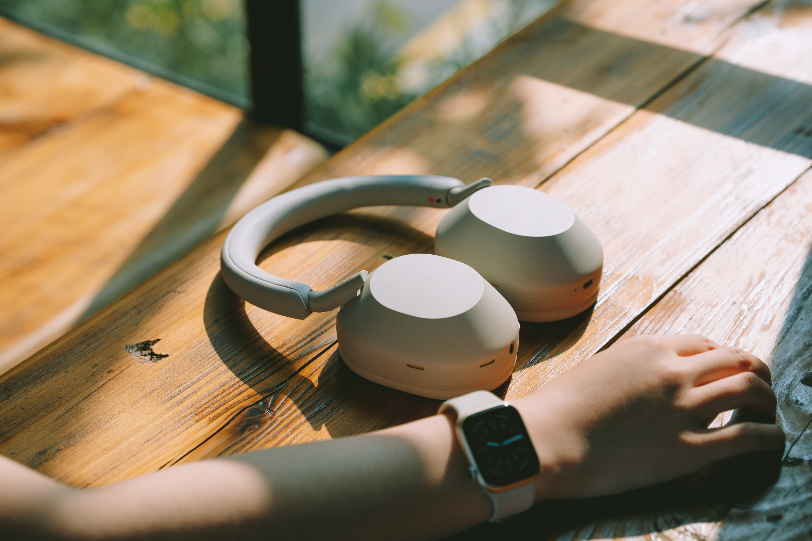 绱㈠凹闄嶅櫔鑰虫満wh-1000xm5鍟ユ椂鍊欏嚭,绱㈠凹wh-1000xm4闄嶅櫔鑰虫満浣跨敤鏁欑▼