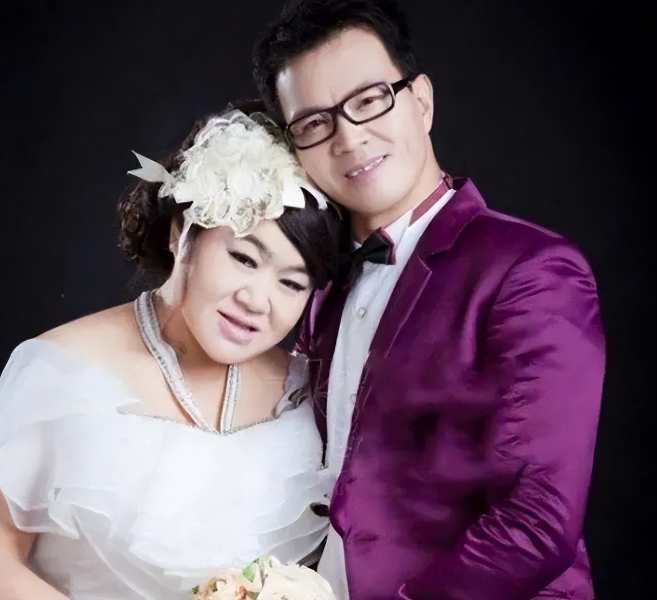 中国举重冠军唐功红简历,举重冠军唐功红比赛全过程