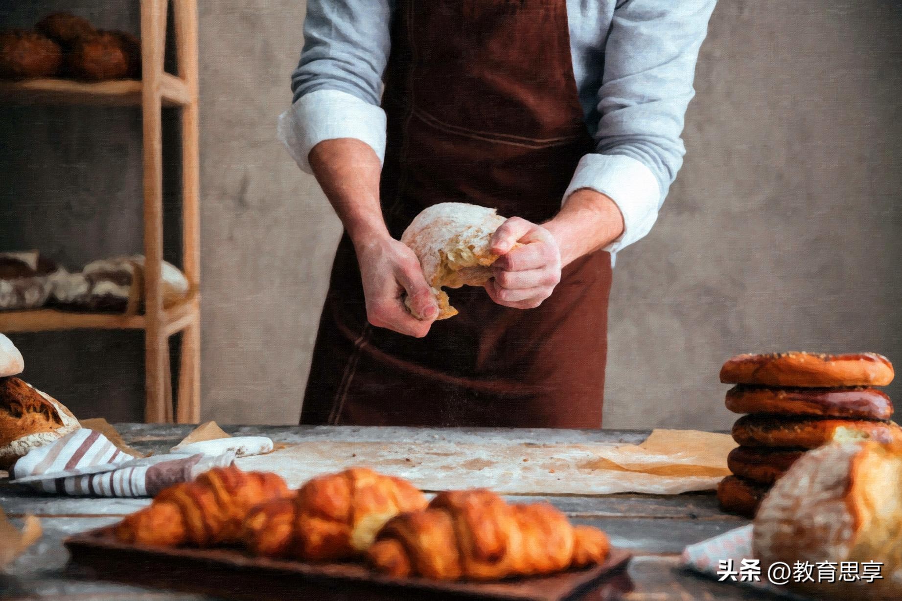 店方回应后厨员工剁羊骨用脚踩,西安一餐馆剁羊骨用脚踩