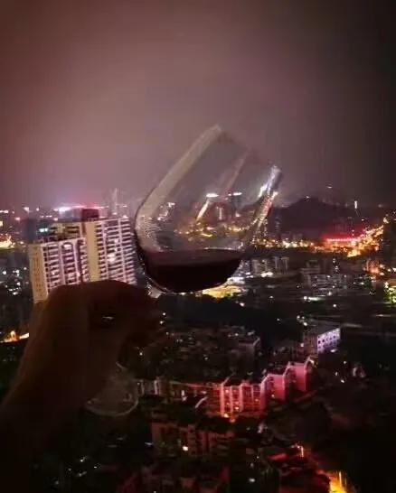 人生就是一场旅行呀,人生就是一场旅行完整版