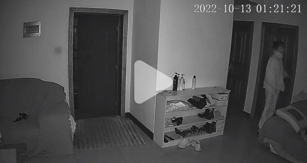 三个人合租违法吗,女生三个人合租