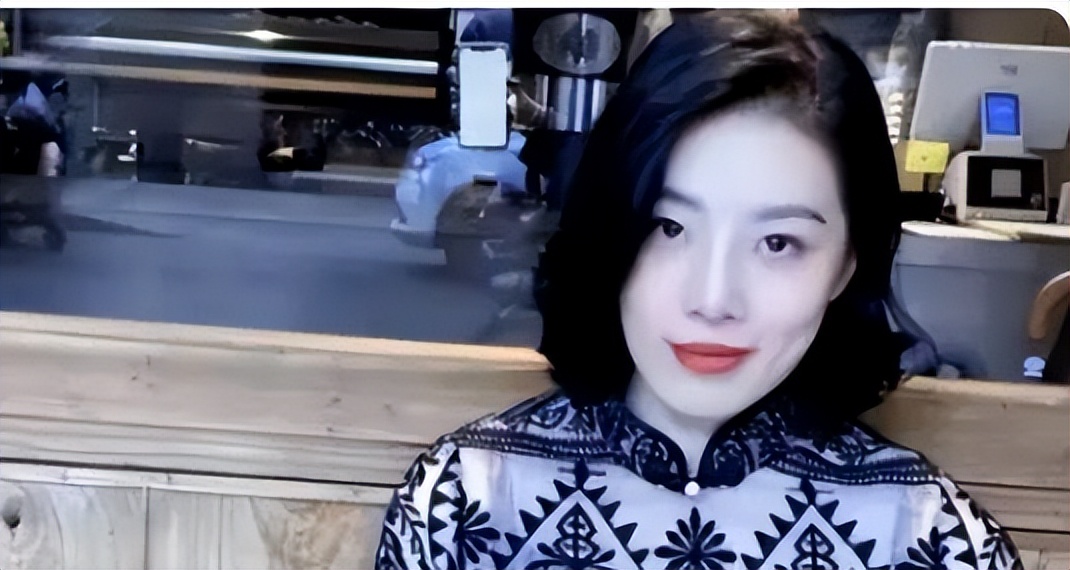 胡总与董小姐,胡总和董小姐