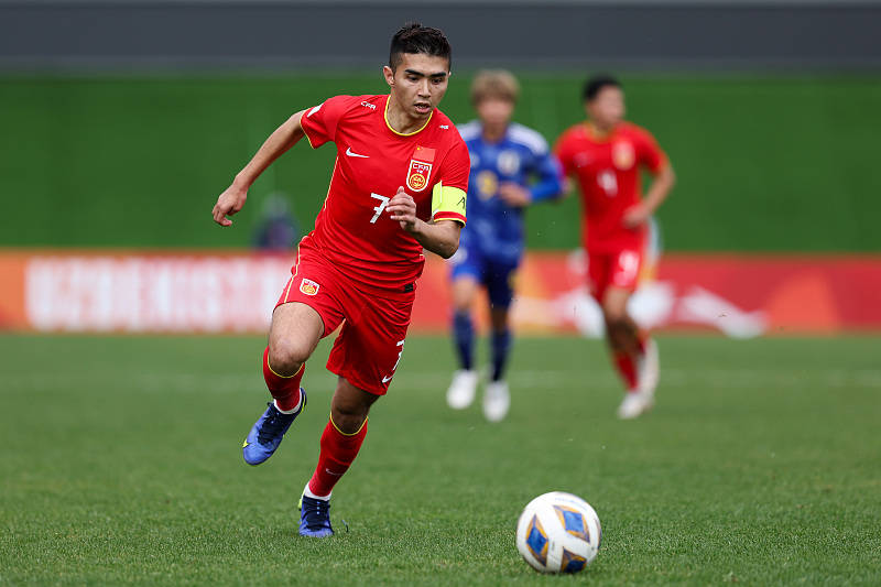 中国男足超帅过人,中国足球目前最有天赋的球员