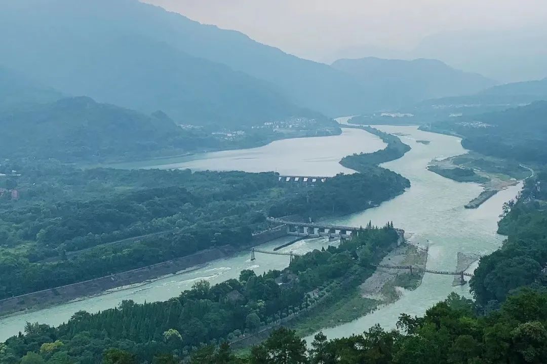 青城山六善酒店泳池别墅,青城山六善酒店推荐
