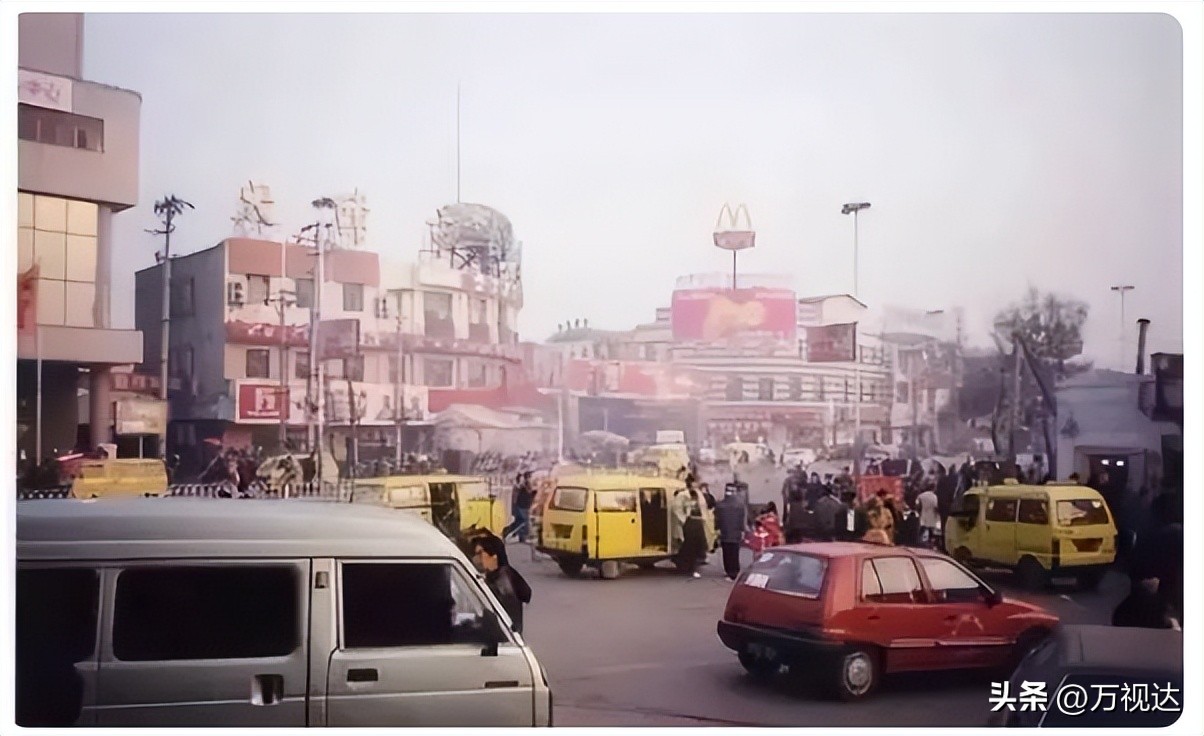 天津人:要论哥俩儿有多好,相约澡堂泡个澡!