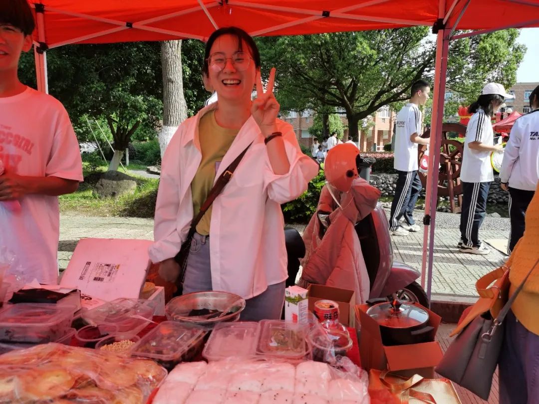 台州市启超中学2023美食节,台州市椒江区外国语学校美食节