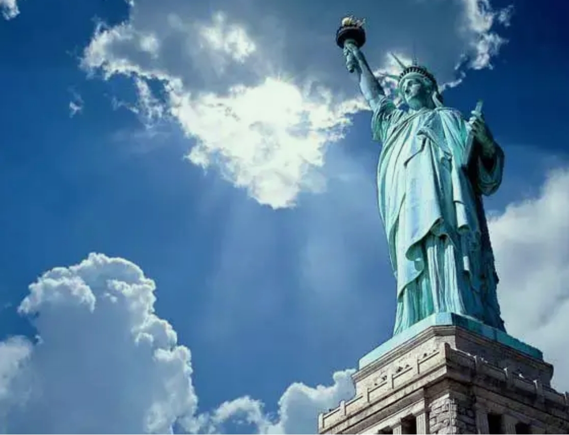 美国实际最有钱的人,美国最有钱华人