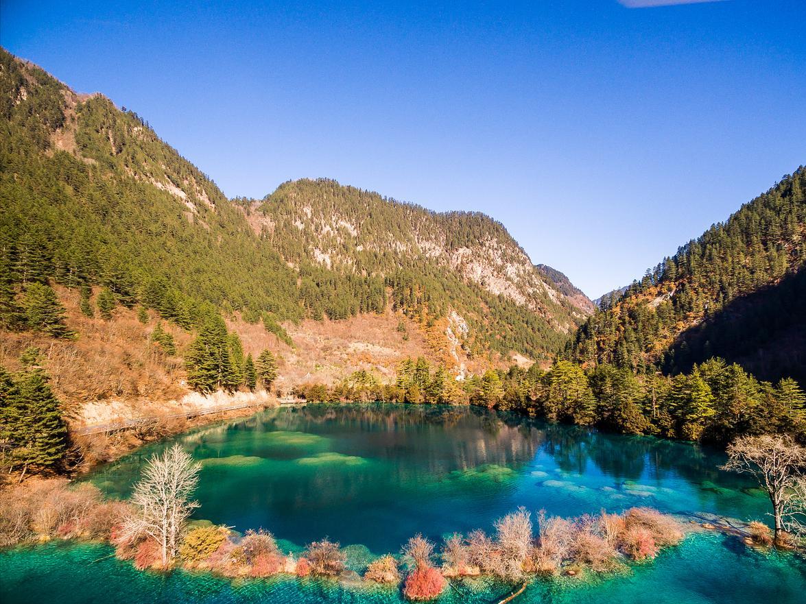 四川九寨沟游玩攻略自由行方案,四川九寨沟玩4天旅游攻略