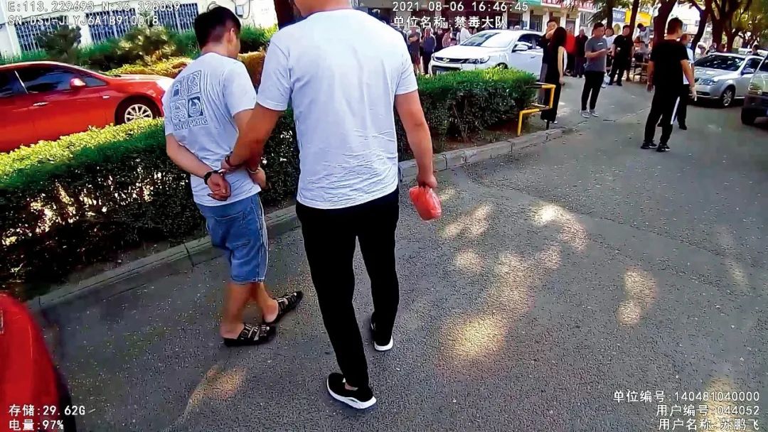 “绝命毒师”落网，“丧尸药”制贩大案告破