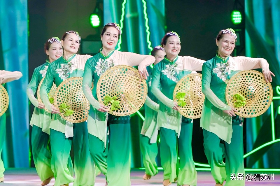 2022舞动江苏全省广场舞展演赛,塘桥镇杯2023年全国广场舞大赛