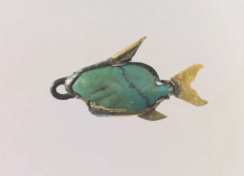 不能少了这件“幸运”珠宝，不但自带“神秘力量”还能时髦到没朋友