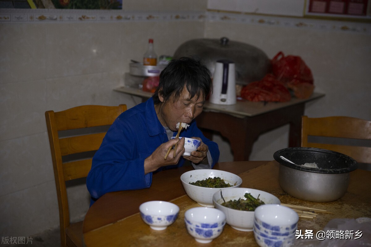 残疾人两项补贴的申请标准是什么,残疾人两项补贴申请需要哪些材料