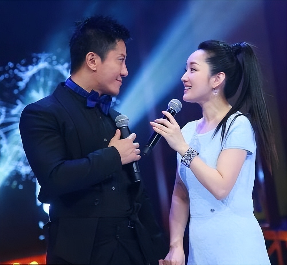 分手的26年后，赖文峰出狱乡下结婚度日，杨钰莹的选择令人心疼