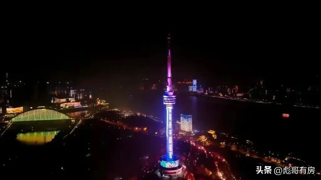 武汉三镇足球俱乐部青训最新动态,武汉三镇足球俱乐部夺冠