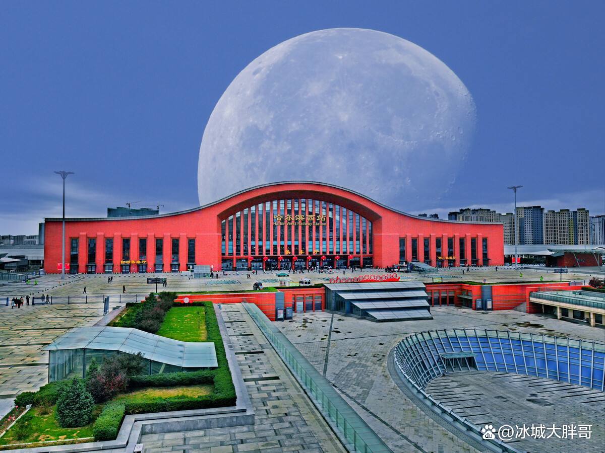 哈尔滨西站高铁夜晚,哈尔滨西站高铁规划图