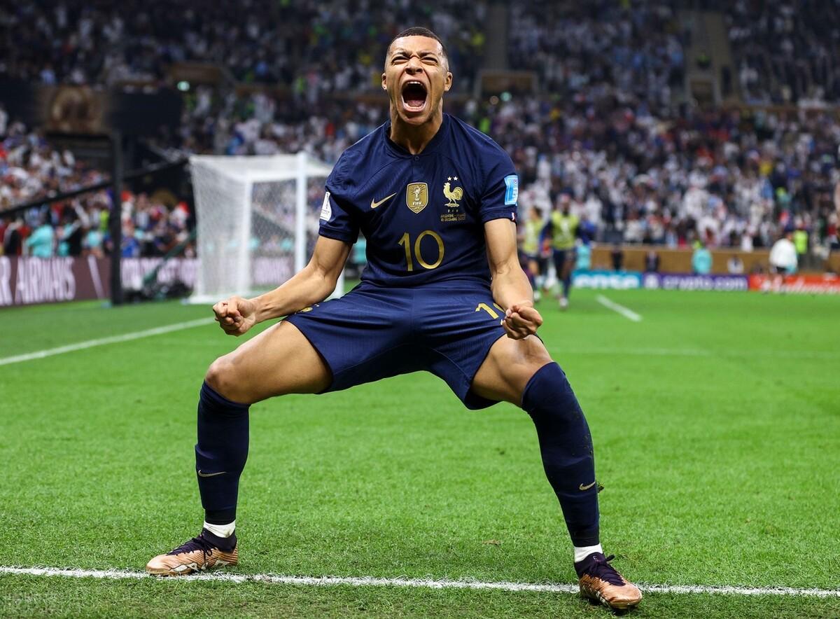 国足足球夺冠,永不言弃冠军之心