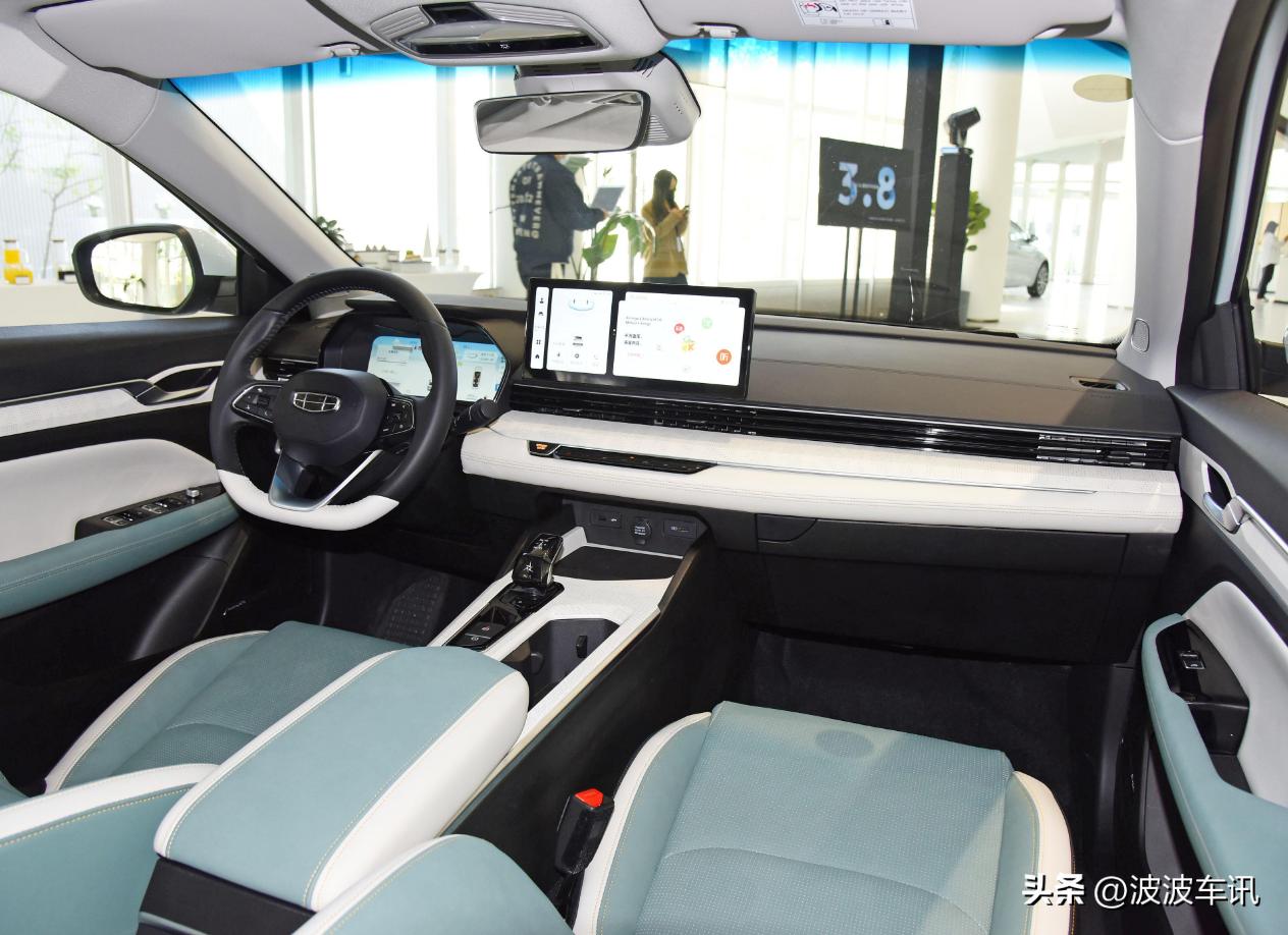 艾瑞泽5plus和吉利帝豪,吉利帝豪ev300