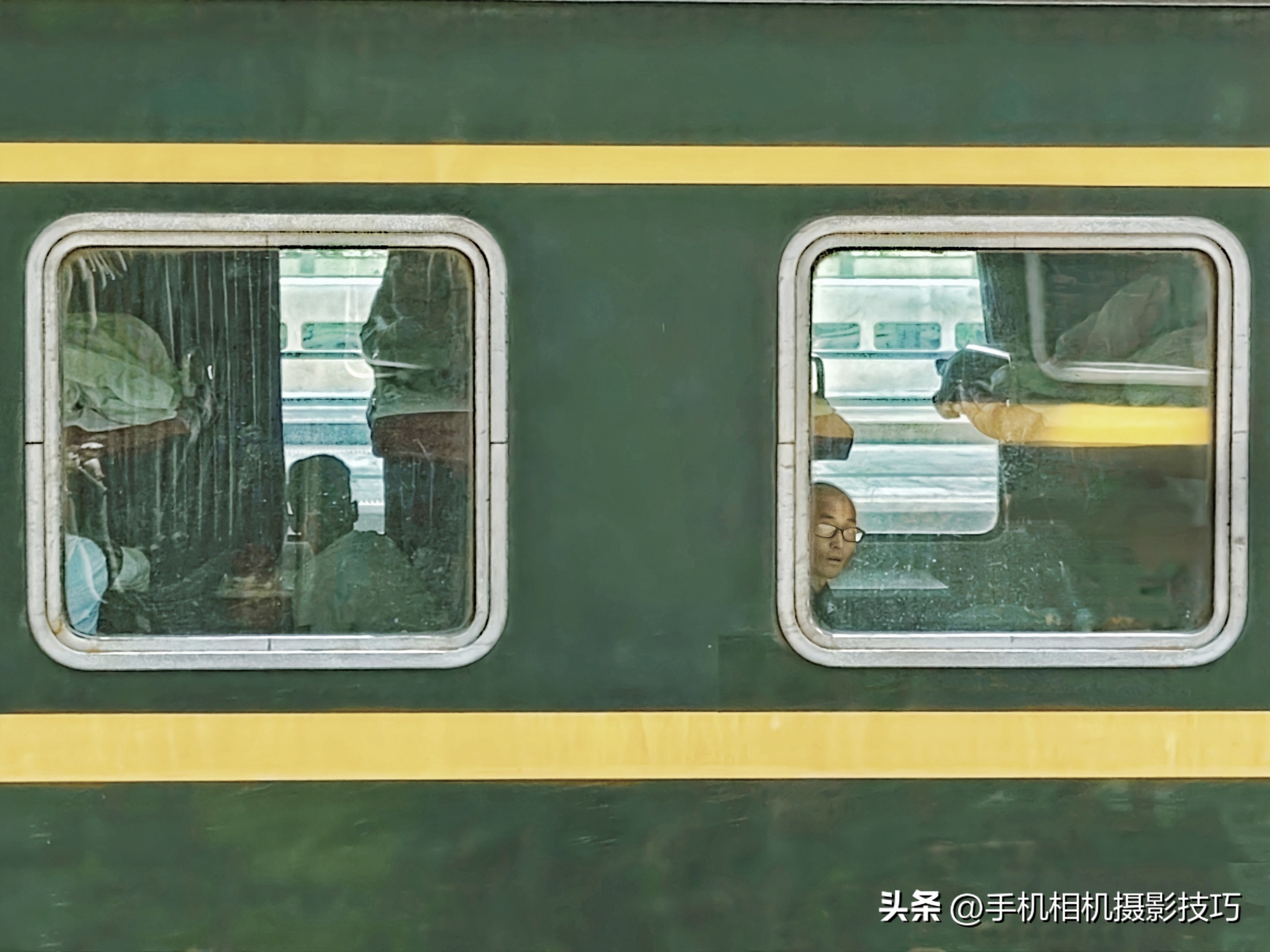 手机怎样把一张模糊的照片变清晰,手机照片模糊了怎么恢复到高清