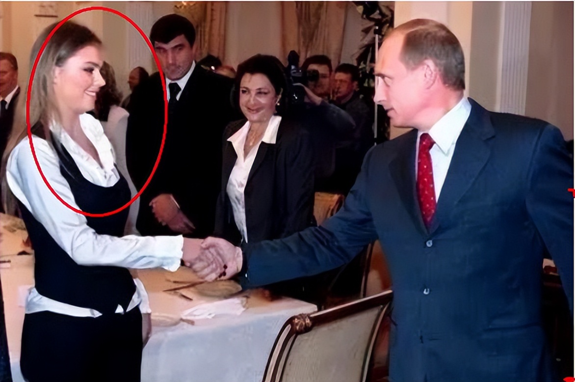 卡巴耶娃二胎是普京的吗,卡巴耶娃和普京完整视频