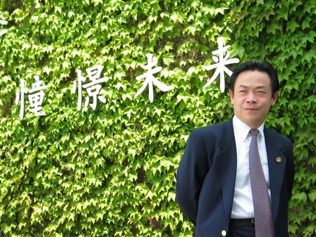 远大集团张贤铭,武汉远大集团是不是张贤铭