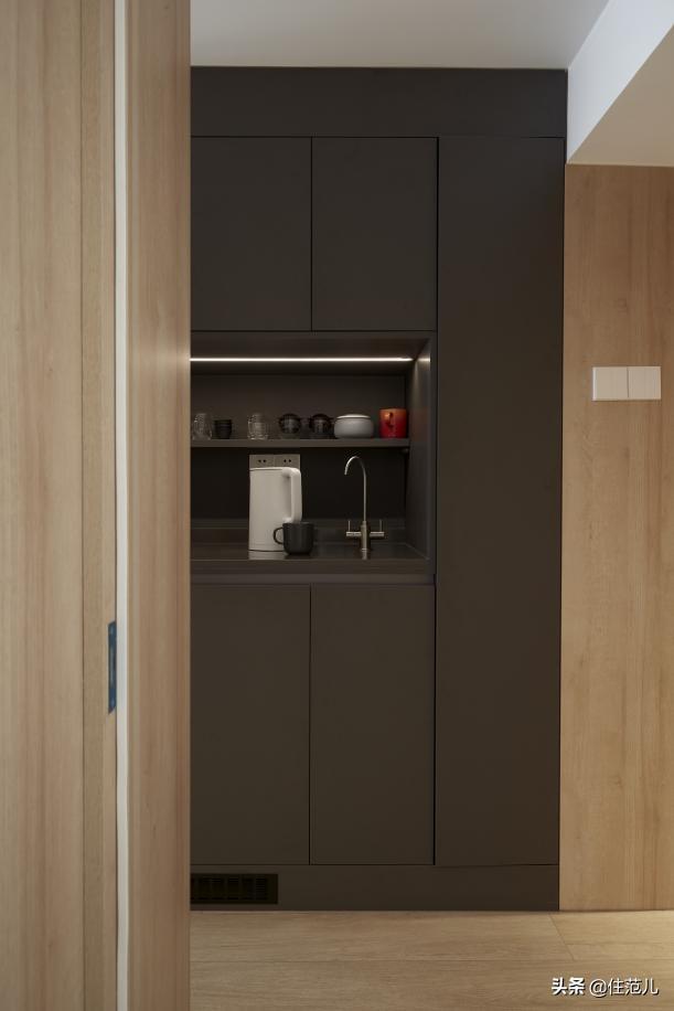 10平米家庭影音娱乐室健身房,8平米住6口人