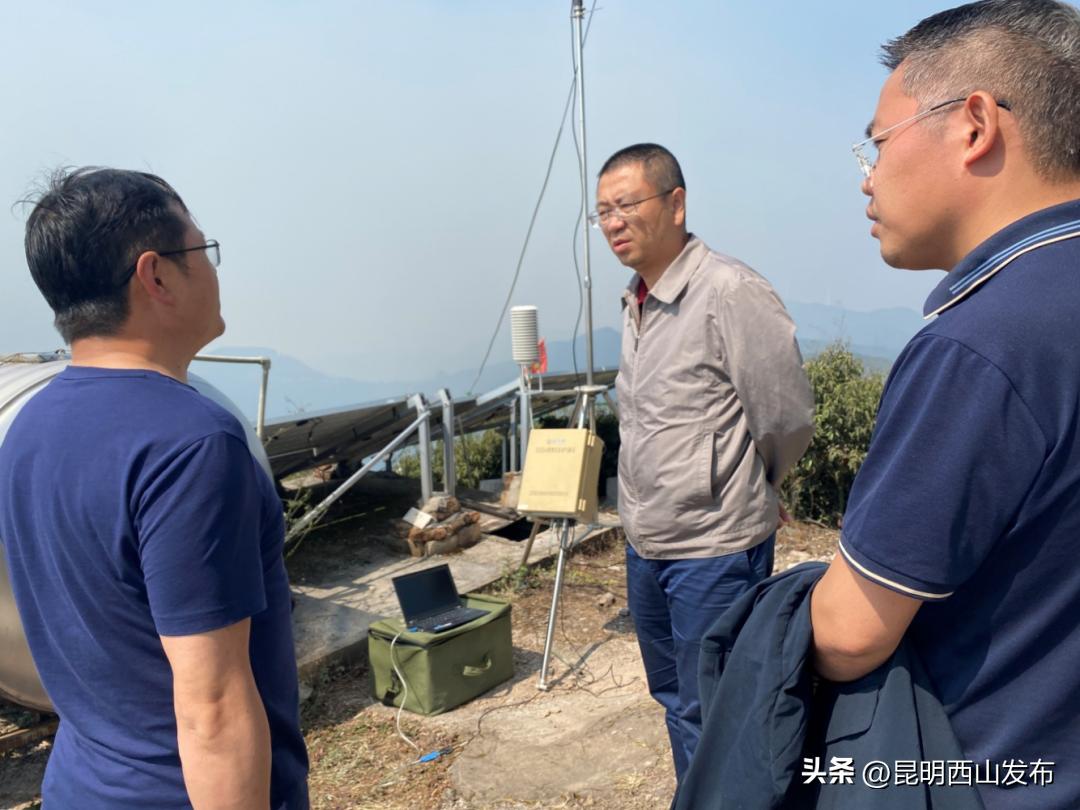 区领导带队检查我镇森林防火工作,副区长在镇街检查森林防火工作