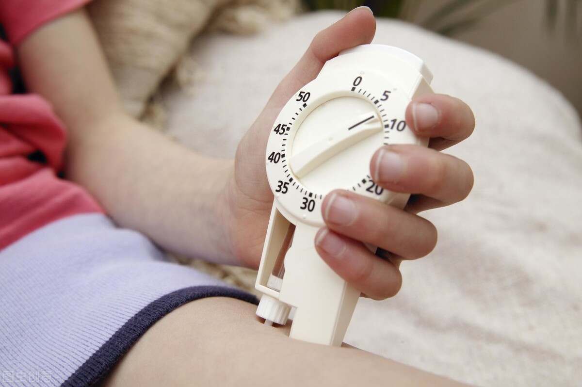 老人背部溃烂流脓,糖尿病人脚背伤口溃烂流水怎么办