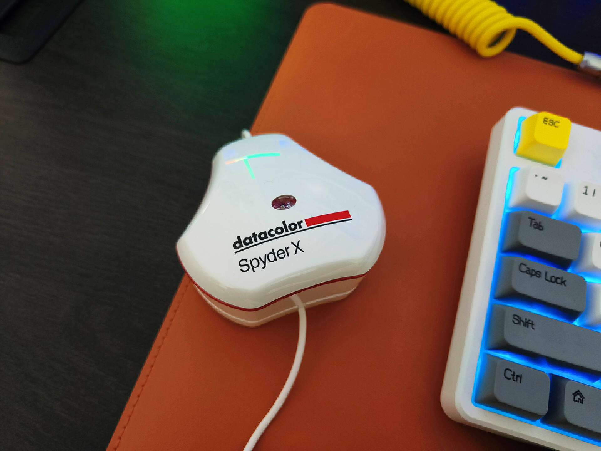 还原色彩好的显示屏,蓝蜘蛛屏幕校色仪有用吗