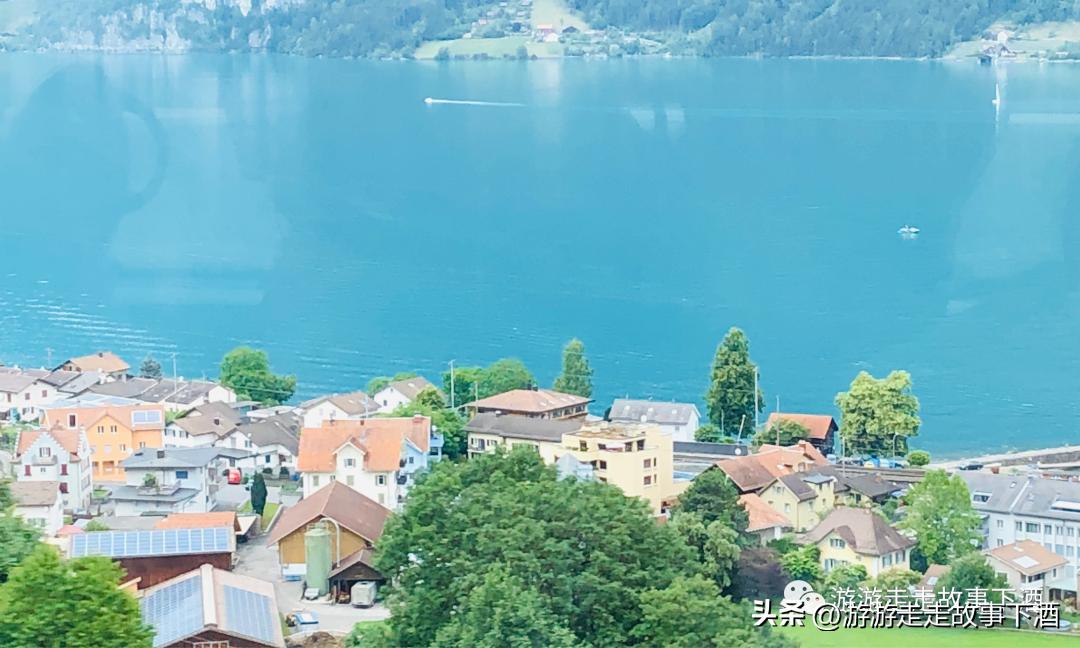 欧洲瑞士旅游线路,卢塞恩金色山口观光火车