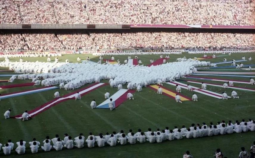 足球联想到什么,足球世界杯联想