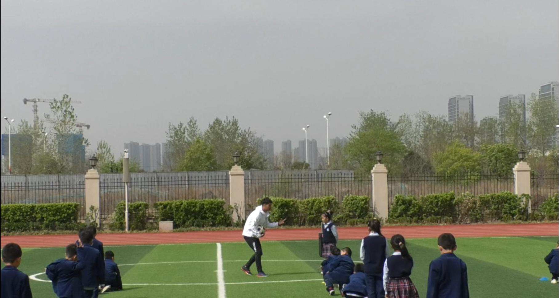 家校携手同心为孩子成长助力,家校携手助力引领孩子共创佳绩