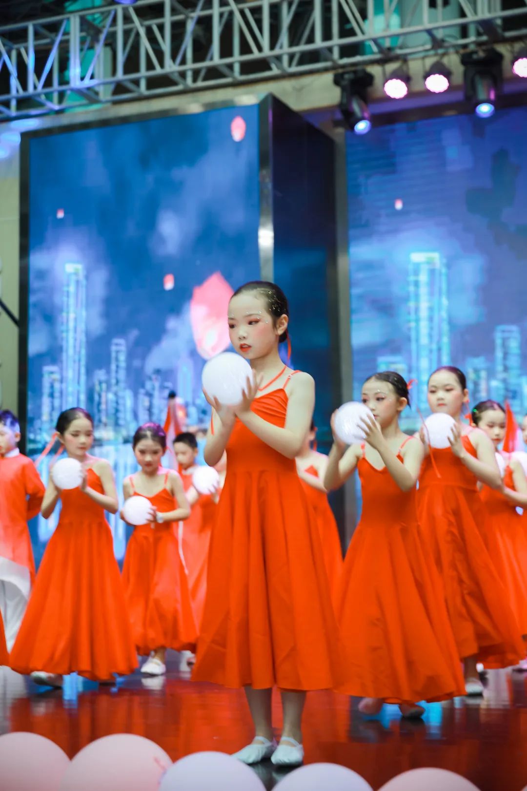 宜宾天立学校第十届立人节,宜宾天立学校十周年庆典现场视频