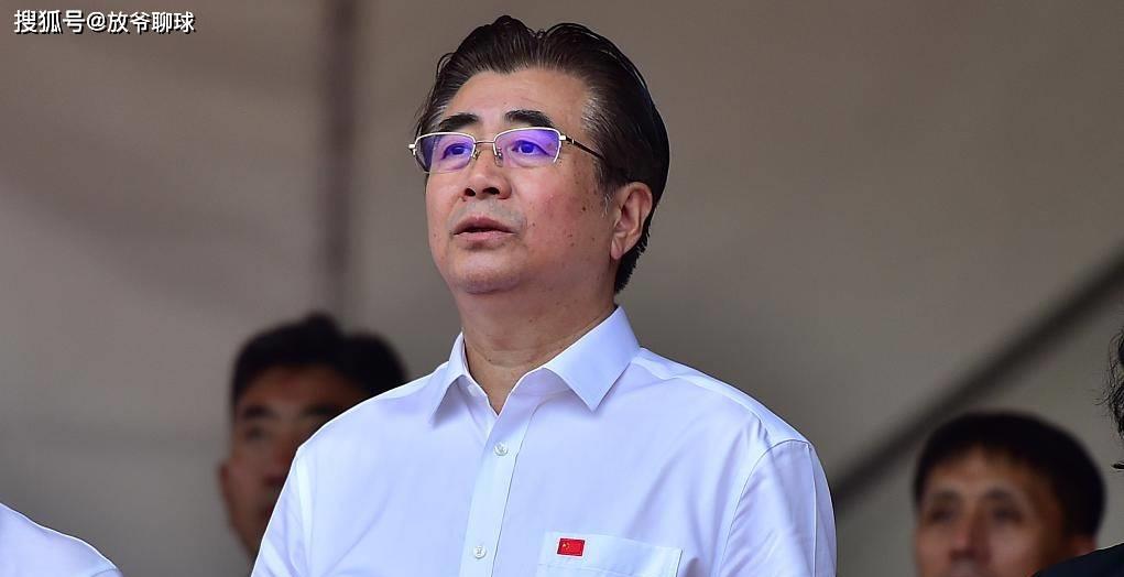 履历亮眼的足协新主席宋凯，能管好足球这个烂摊子吗？