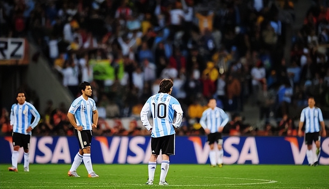 阿根廷致敬梅西的盛况,一个关于英雄的故事结局