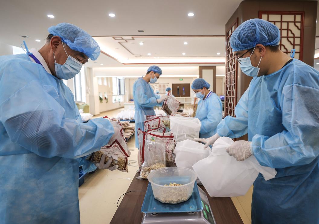 更年期脾虚的表现症状,脾肾虚和肾虚的区别