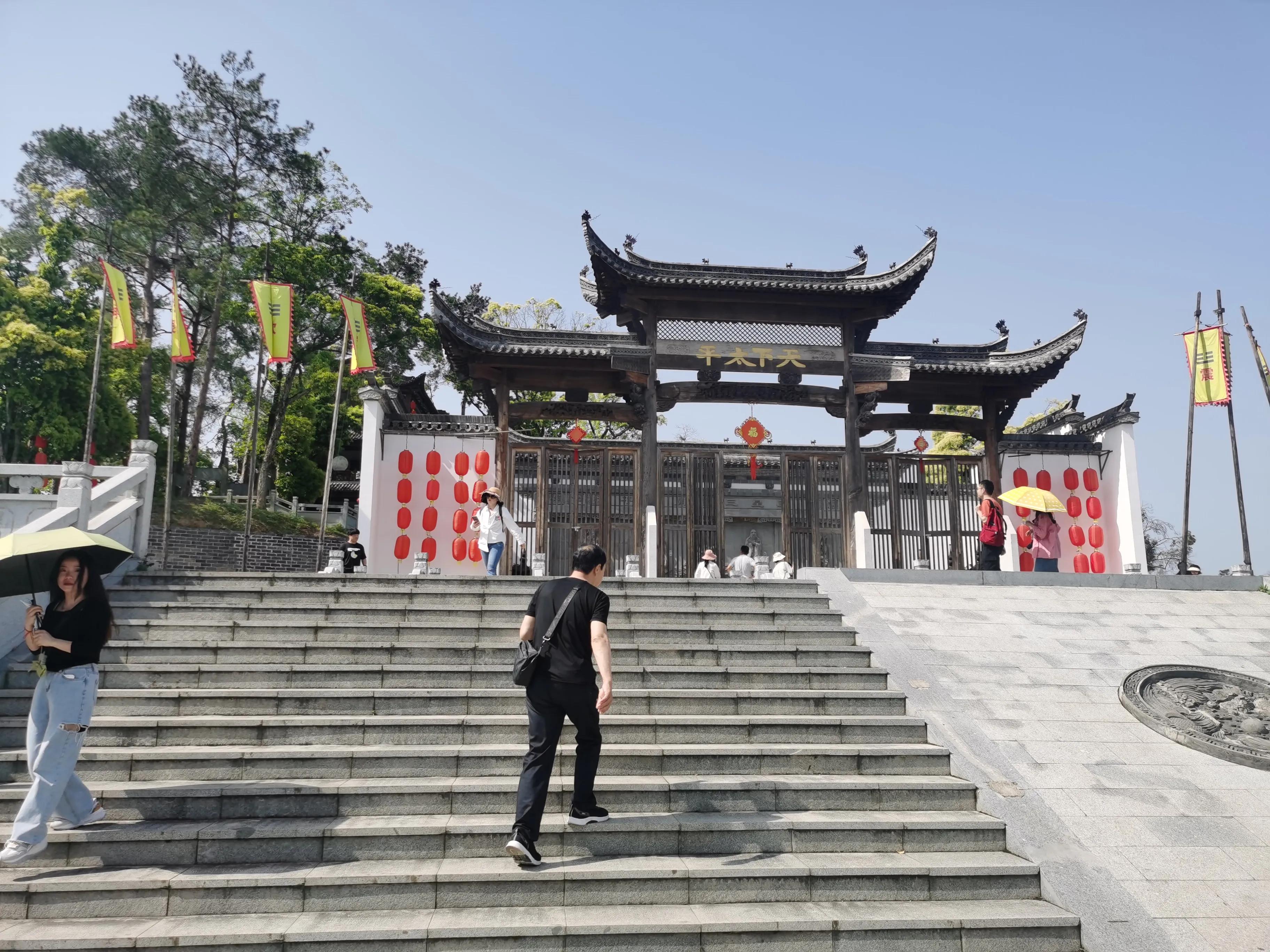 五一安徽旅游景点黄山,安徽黄山旅游景点排行榜前十