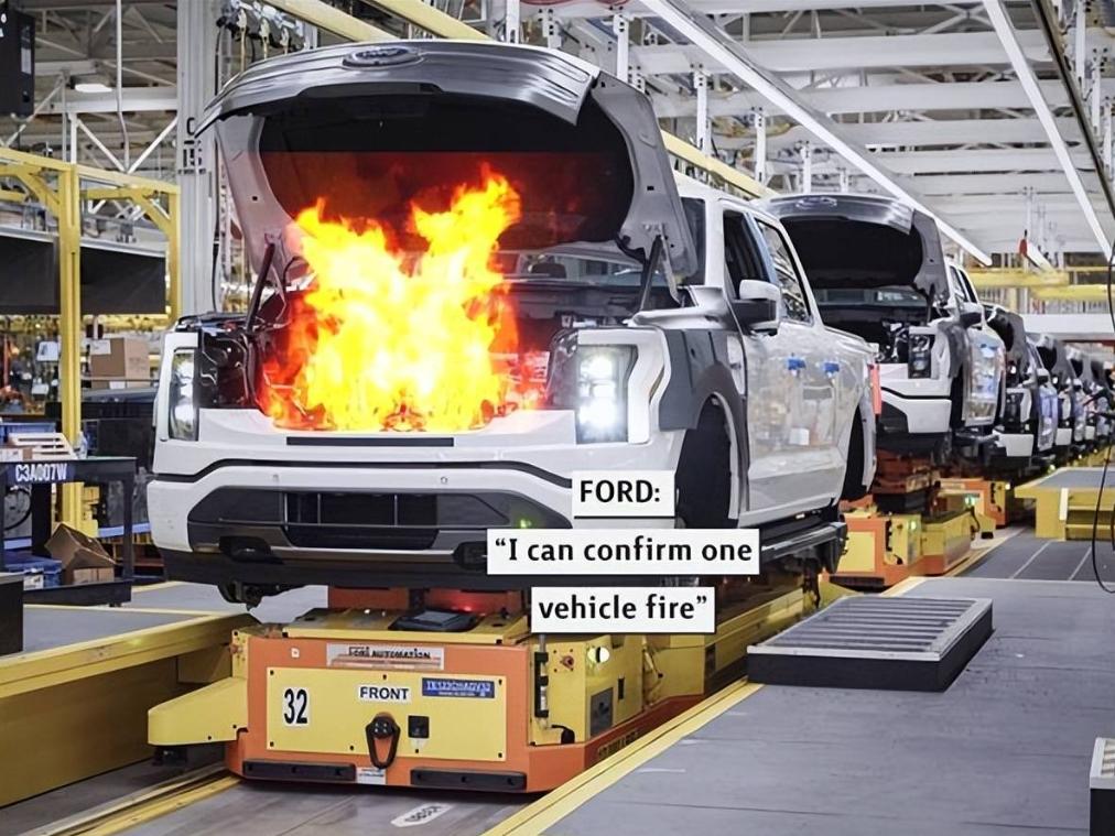 当大把钞票来自白宫和利雅得钱不是白给的！