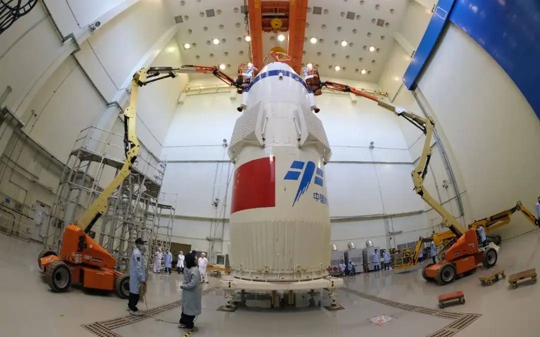 神舟十三返回舱偏离了轨道吗,神舟十三号返回为什么要搜救