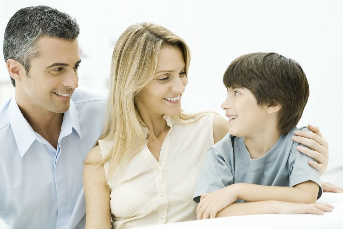 导致孩子玻璃心的原因,儿童玻璃心是怎么造成的