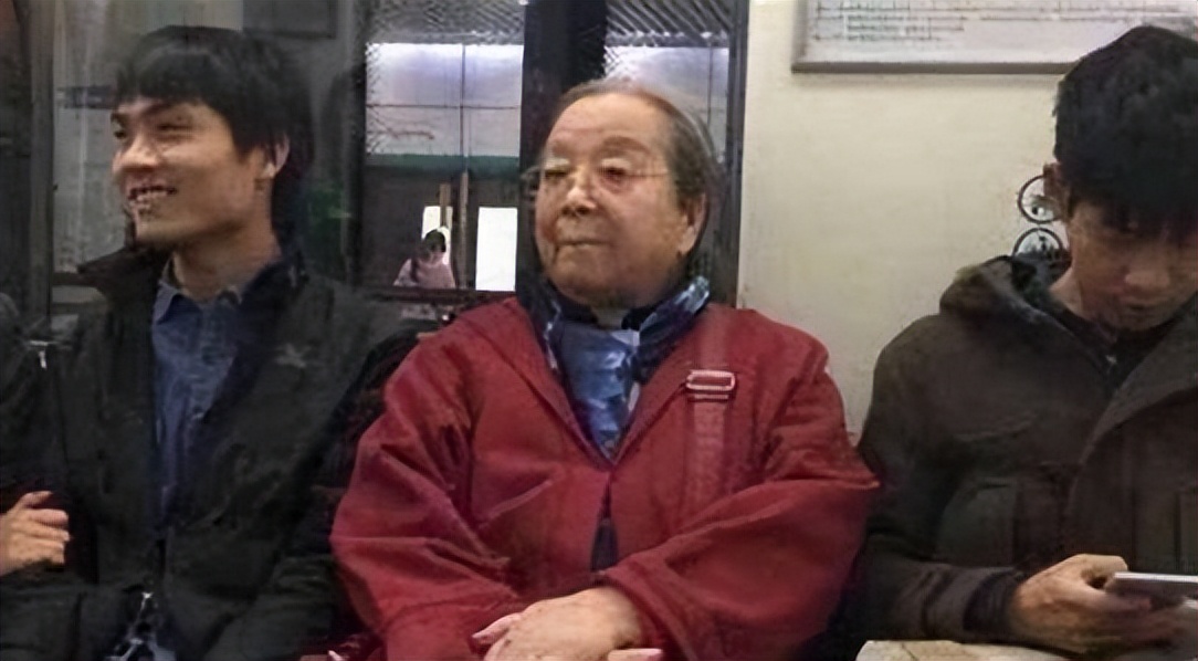 尔康在还珠格格中的地位高吗,还珠格格主演都有谁