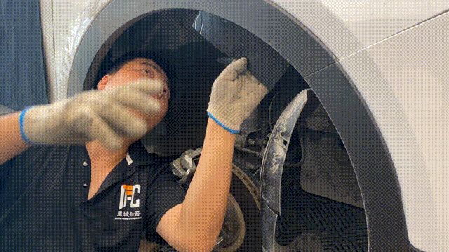 新胜达双层隔音玻璃,现代新胜达汽车音响隔音改装