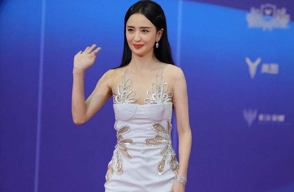 袁泉朱媛媛获奖视频,36届百花奖张译袁泉侯勇朱媛媛